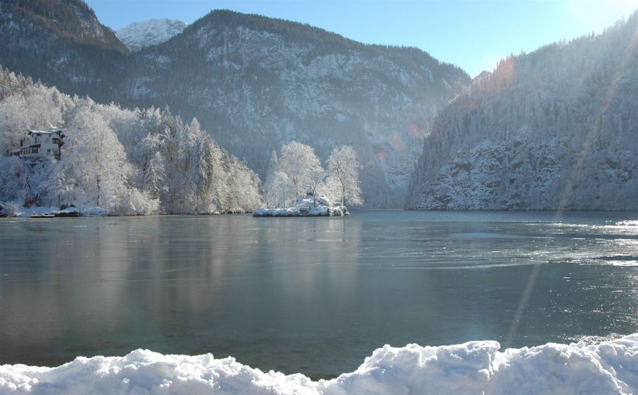 춼б